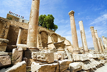 Propilaeum, Jerash (Gerasa) a Roman Decapolis city, Jordan, Middle East