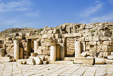 South Decumanus, Jerash (Gerasa), a Roman Decapolis City, Jordan, Middle East