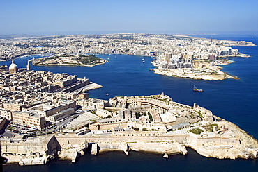 Aerial view of Valletta and St. Elmo Fort, Manoel Island, and Dragutt Point on the right, Malta, Mediterranean, Europe