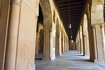 Ahmed Ibn Tulun Mosque, UNESCO World Heritage Site, Cairo, Egypt, North Africa, Africa