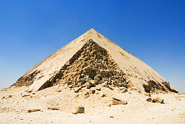 The Bent Pyramid at Dahshur, UNESCO World Heritage Site, near Cairo, Egypt, North Africa, Africa