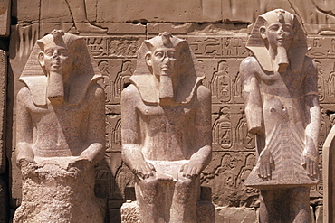 Statues of Ramses II (Ramses the Great), Karnak Temple, Thebes, UNESCO World Heritage Site, Egypt, North Africa, Africa