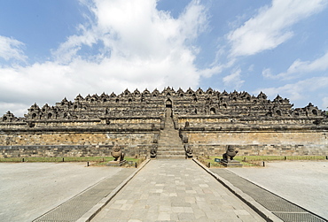 Borobudur Buddhist Temple, UNESCO World Heritage Site, Java, Indonesia, Southeast Asia, Asia