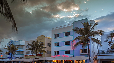 Art Deco District, Ocean Drive, South Beach, Miami Beach, Florida, United States of America, North America