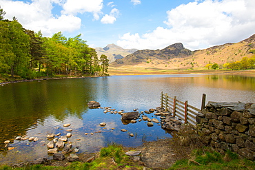 Blea Tarn, Little Langdale, The Lake District, UNESCO World Heritage Site, Cumbria, England, United Kingdom, Europe