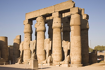 Court of Amenophis III, Luxor Temple, Luxor, Thebes, UNESCO World Heritage Site, Egypt, North Africa, Africa