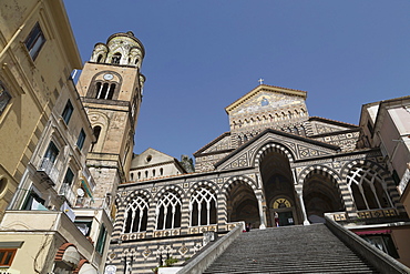 Steps up to the Duomo Cattedrale Sant' Andrea in Amalfi, Amalfi Coast (Costiera Amalfitana), UNESCO World Heritage Site, Campania, Italy, Mediterranean, Europe