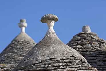 Roofs of traditional trullos (trulli) in Alberobello, UNESCO World Heritage Site, Puglia, Italy, Europe