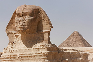 The Sphinx and the Pyramid of Menkaure in Giza, UNESCO World Heritage Site, near Cairo, Egypt, North Africa, Africa