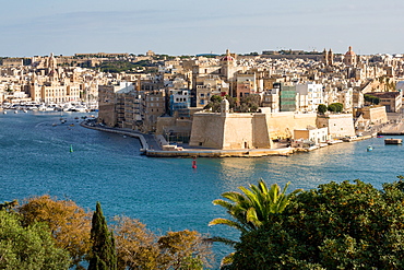 Senglea, one of the Three Cities, and the Grand Harbour in Valletta, UNESCO World Heritage Site and European Capital of Culture 2018, Malta, Mediterranean, Europe