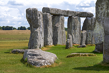 Stonehenge, a prehistoric megalithic structure on Salisbury Plain. It is considered one of the wonders of the world and the best known prehistoric monument in Europe