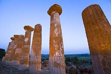 Temple of Heracles, Valley of the Temples (Valle dei Templi), UNESCO World Heritage Site, Agrigento, Sicily, Italy, Europe