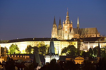 St. Vitus's Cathedral, Royal Palace and Castle in the evening, UNESCO World Heritage Site, Prague, Czech Republic, Europe