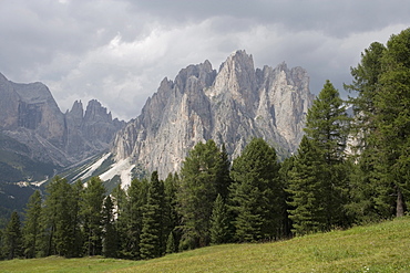 Peaks of Rosengarten mountains, Dolomites, Italy