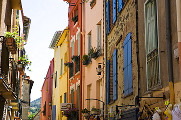 Colourful street, Collioure, Pyrenees-Orientales, Languedoc, France, Europe