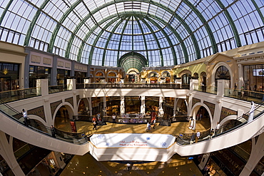 Interior of the Mall of the Emirates, Jumeirah, Dubai, United Arab Emirates, Middle East