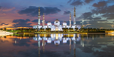 Sheikh Zayed Bin Sultan Al Nahyan Mosque, Abu Dhabi, United Arab Emirates, Middle East