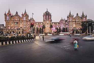 Chhatrapati Shivaji Maharaj Terminus railway station (CSMT), formerly Victoria Terminus, UNESCO World Heritage Site, Mumbai, Maharashtra, India, Asia