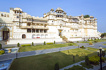 City Palace in Udaipur, Rajasthan, India, Asia