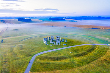 Stonehenge, UNESCO World Heritage Site, Salisbury Plain, Wiltshire, England, United Kingdom, Europe