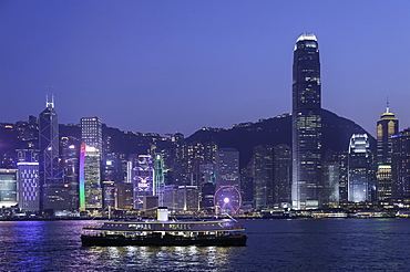 Star Ferry in Victoria Harbour at dusk, Hong Kong Island, Hong Kong, China, Asia