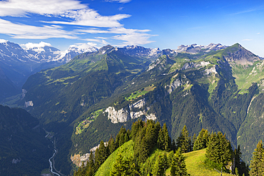 Lauterbrunnen Valley, Jungfrau Region, Bernese Oberland, Switzerland