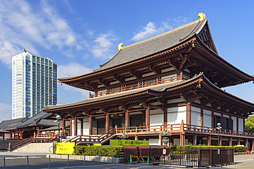 Zojo-ji Temple, Tokyo, Japan
