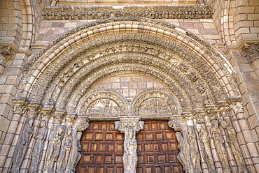 Detailed doorway entrance, Basilica de San Vincente, Avila, UNESCO World Heritage Site, Castile and Leon, Spain, Europe