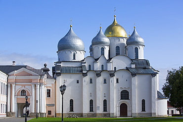 St. Sophia Cathedral, Kremlin, UNESCO World Heritage Site, Veliky Novgorod, Novgorod Oblast, Russia, Europe