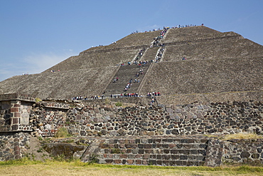 Pyramid of the Sun, Teotihuacan Archaeological Zone, UNESCO World Heritage Site, State of Mexico, Mexico, North America