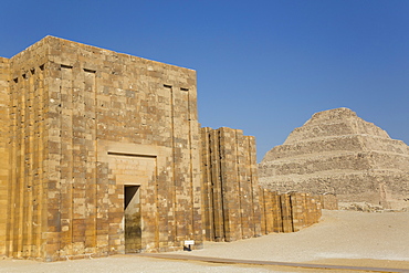 Entrance and Outer Wall, Step Pyramid Complex, UNESCO World Heritage Site, Saqqara, Egypt, North Africa, Africa