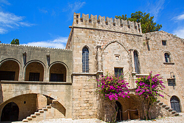 Hospice of the Knights Hospitaller, Square of the Hebrew Martyrs, Rhodes Old Town, UNESCO World Heritage Site, Rhodes, Dodecanese Island Group, Greek Islands, Greece, Europe