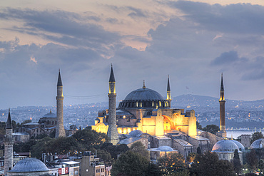 Early morning sunrise, Hagia Sophia Grand Mosque, 360 AD, UNESCO World Heritage Site, Istanbul, Turkey, Europe