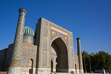 Sherdor Madrassah (Completed 1636), Registan Square, Samarkand, Uzbekistan