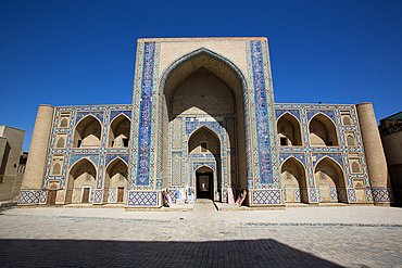 Iwan Facade, Madrasah Mirzo Ulugh Bek, 1417, Buhkara, Uzbekistan