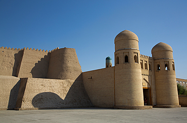 West Gate (Father Gate), Ichon Qala (Itchan Kala), UNESCO World Heritage Site, Khiva, Uzbekistan, Central Asia, Asia