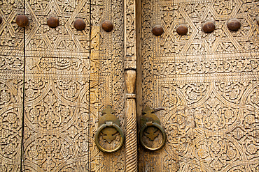 Old Door, Tash Khauli Palace, 1830, Ichon Qala (Itchan Kala), UNESCO World Heritage Site, Khiva, Uzbekistan, Central Asia, Asia