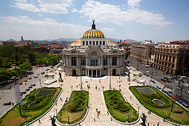 Palacio de Bellas Artes (Palace of Fine Arts), construction started 1904, Mexico City, Mexico, North America