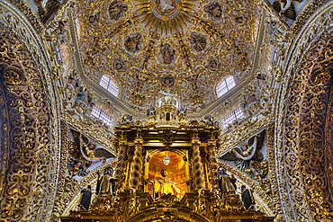 Cipres and Dome, Chapel of the Rosario, 1690, Santo Domingo Church, Historic Center, UNESCO World Heritage Site, Puebla, Puebla State, Mexico, North America