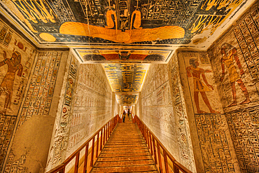 Ceiling Reliefs with descending Corridor Steps, Tomb of Rameses V and VI, KV9, Valley of the Kings, Ancient Thebes, UNESCO World Heritage Site, Luxor, Egypt, North Africa, Africa