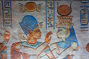 Image of Pharaoh on left, Bas Relief, Tomb of Prince Amenherkhepshef (Amenkopshef), QV55, Valley of the Queens, Ancient Thebes, UNESCO World Heritage Site, Luxor, Egypt, North Africa, Africa