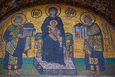 Mosaic, Emperor Justinian on left, the Virgin and Child in center, Emperor Constantine on right, Orea Porta (Vestibule Gate), Hagia Sophia Grand Mosque, 537 AD, UNESCO World Heritage Site, Sultanahmet, Istanbul, Turkey, Europe