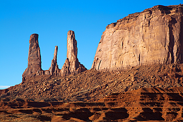 Three Sisters, Monument Valley Navajo Tribal Park, Utah, USA