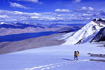 Mountaineer on Mentok II, Tso Mori lake region, Ladakh, India