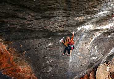 Rock climber in action, Serra do Cipo, Minas Gerais, Brazil, South America