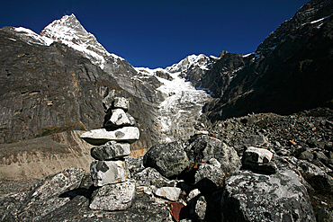 Mountain landscape with cairn, high Khumbu, Himalayas, Nepal, Asia