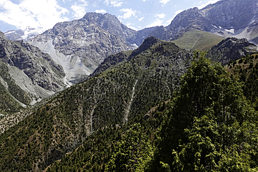 The remote and spectacular Fann Mountains, part of the western Pamir-Alay, Tajikistan, Central Asia, Asia