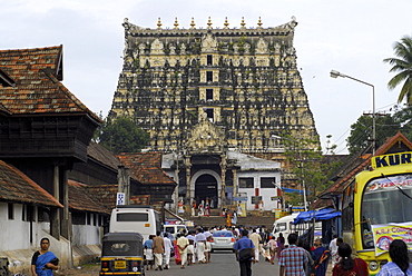 Sree Padmanabhaswamy Temple, Trivandrum, Kerala, India, Asia