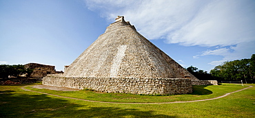 The Pyramid of the Magician, Uxmal, UNESCO World Heritage Site, Yucatan, Mexico, North America