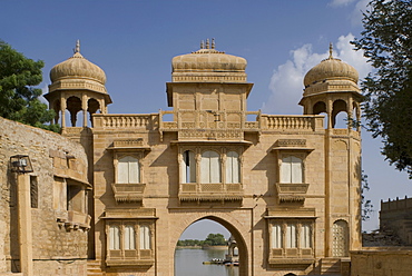 Entrance to Gadsisar Lake, Jaisalmer, Rajasthan, India, Asia